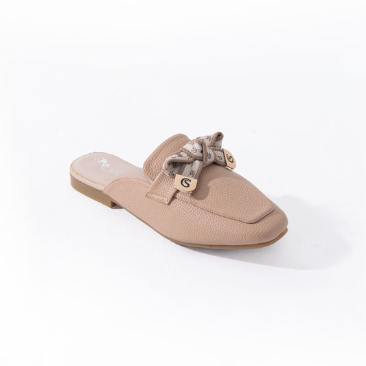 Aubrey Mules - F211